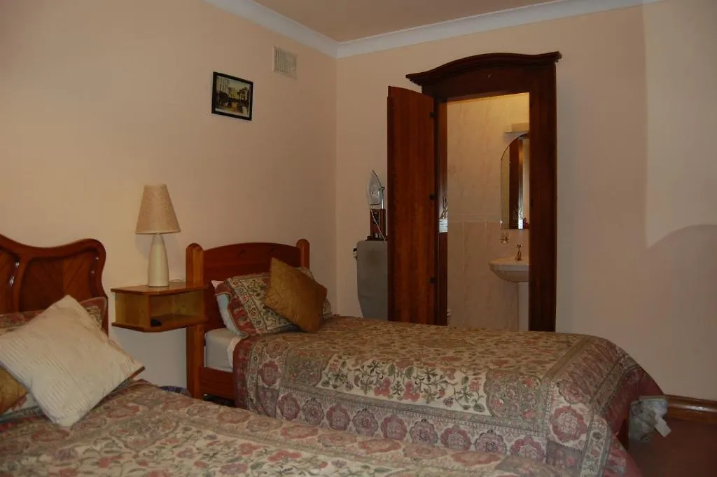 Acorn House B&B Galway Bed & Breakfast